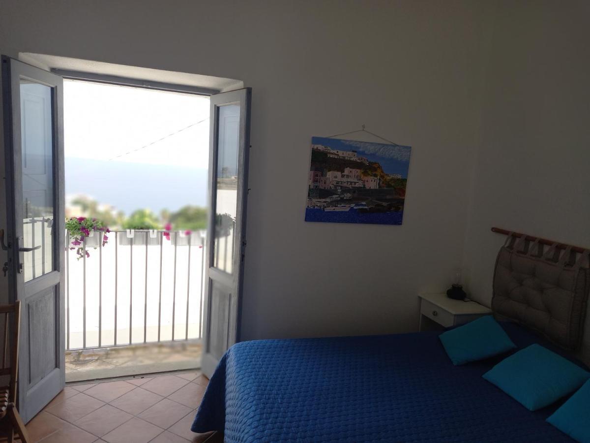 Bed and Breakfast La Casa Di Zeffiro Мальфа Номер фото